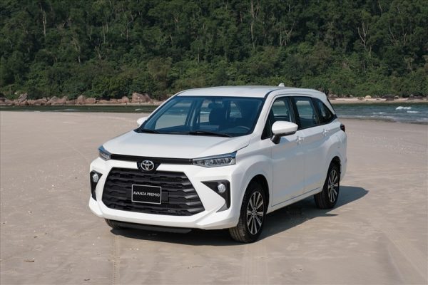 MPV cỡ nhỏ: Toyota Avanza Premio hay Mitsubishi Xpander?