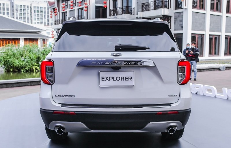 Ford Explorer 2025