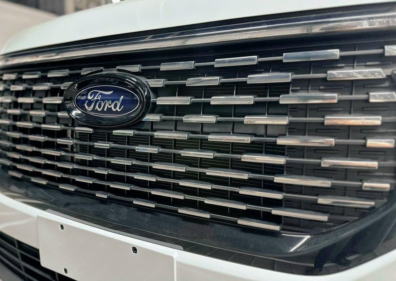 Ford Transit 2025